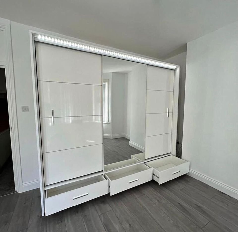 Large sliding door wardrobes with drawers & shelves - Image 3