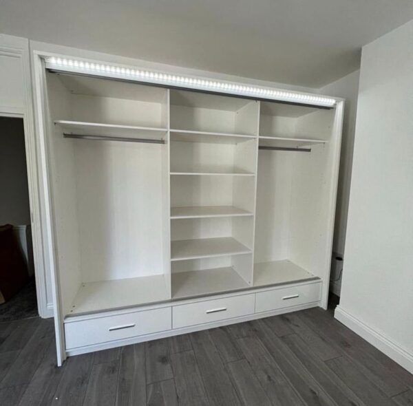 Florence High Gloss 254cm Bulk Clearance outlet - Image 3